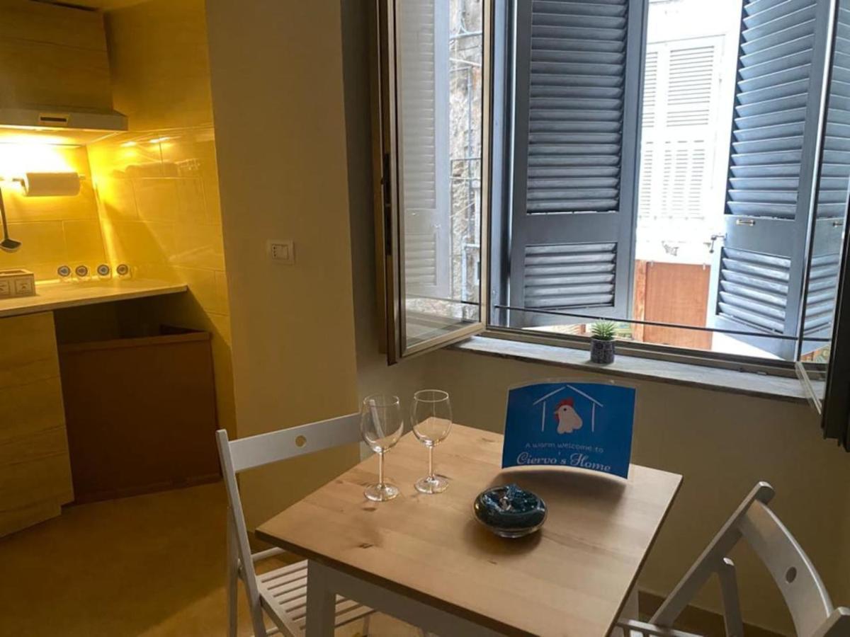 Ciervo'S Home -Appartamento Smart Nel Cuore Di Napoli Екстериор снимка