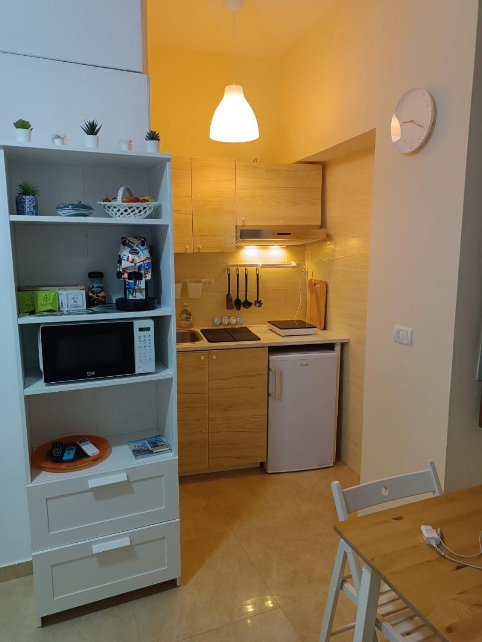 Ciervo'S Home -Appartamento Smart Nel Cuore Di Napoli Екстериор снимка